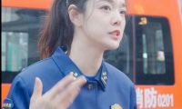 致敬最可爱的“天津蓝姐姐”片尾有亮点哦！
