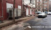 大营门街综合执法大队“柔性执法”拆除违章建筑
