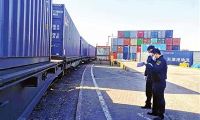 助力中欧班列跑出“高速度” 年初以来新港海关监管出口货物超1200标箱