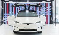 “性能怪兽”Model X Plaid登陆天津 现场感受智能科技的魅力