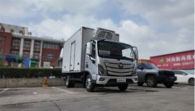 超越经典！欧马可3.8L轻卡用户亲证： 3.0L产品将成新一代“神车”