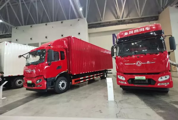 巩固行业第一：东风商用车推出3款载货车爆款产品
