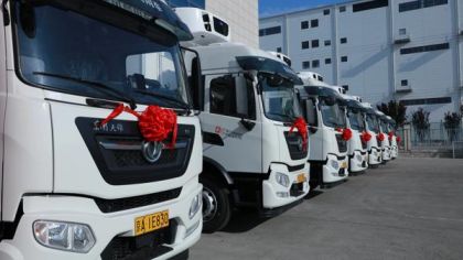 共筑醫(yī)藥安全生命線(xiàn)！東風(fēng)天錦KR載貨車(chē)批量交付北京
