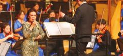 天津音樂(lè)學(xué)院舉辦音樂(lè)會(huì)致敬“人民音樂(lè)家”施光南 關(guān)牧村、佟鐵鑫登臺(tái)獻(xiàn)唱
