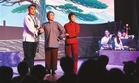 河北梆子《紅燈記》在天津城建大學(xué)上演