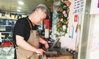 从“一人忙”到“众人帮” 120余名“隐身能人”走到社区治理台前