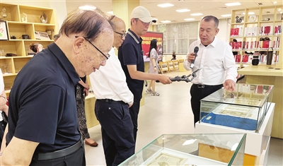 百余件展品使津門工商文脈“觸手可及”