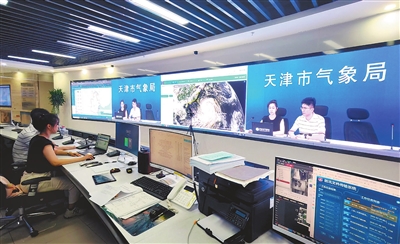 进入7月，高温和强降雨可能并存